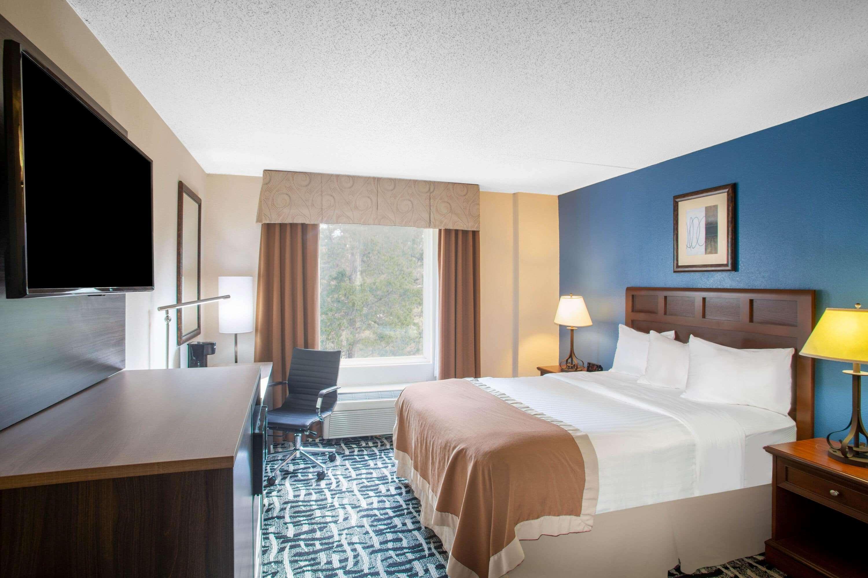Отель Baymont By Wyndham Branson - On The Strip Экстерьер фото