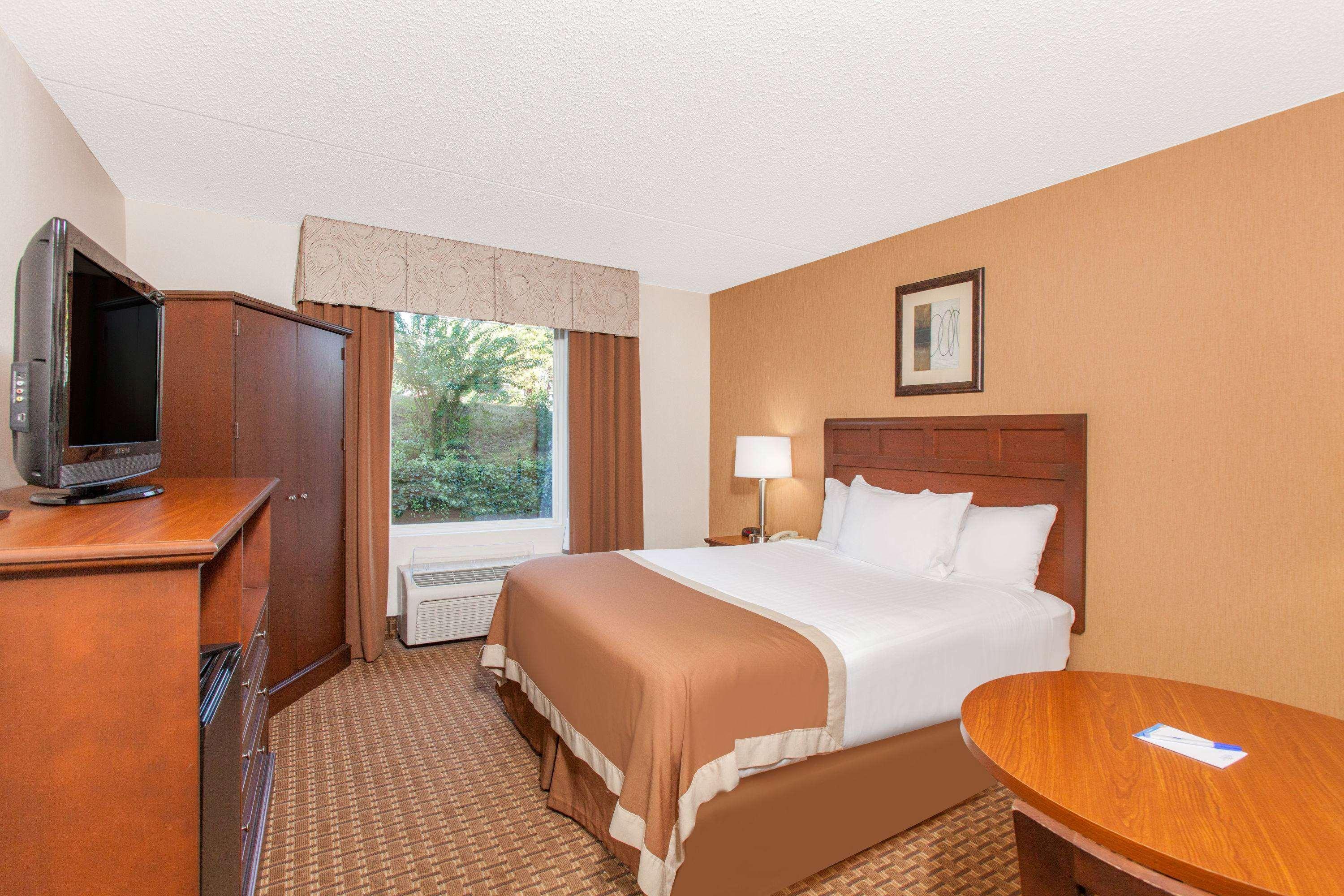 Отель Baymont By Wyndham Branson - On The Strip Экстерьер фото